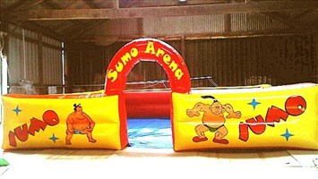 Sumo Arena 17ft x 15ft With Fan & Fitted PVC Floor